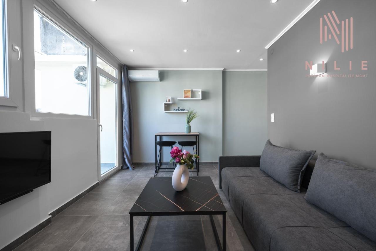 V1 Penthouse, Nilie Hospitality Mgmt Apartment Thessaloniki Exterior photo