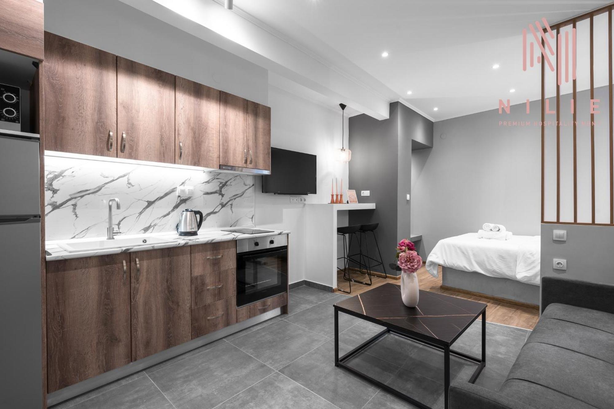 V1 Penthouse, Nilie Hospitality Mgmt Apartment Thessaloniki Exterior photo