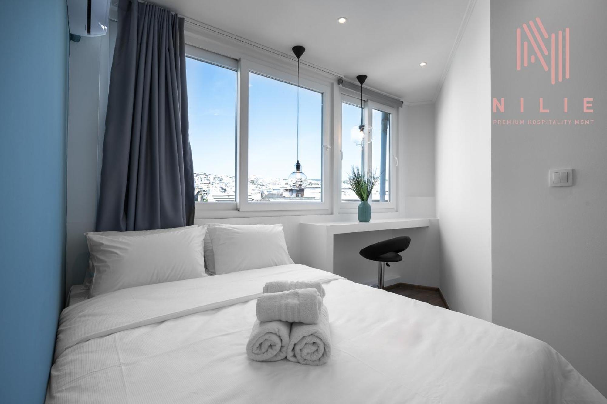 V1 Penthouse, Nilie Hospitality Mgmt Apartment Thessaloniki Exterior photo