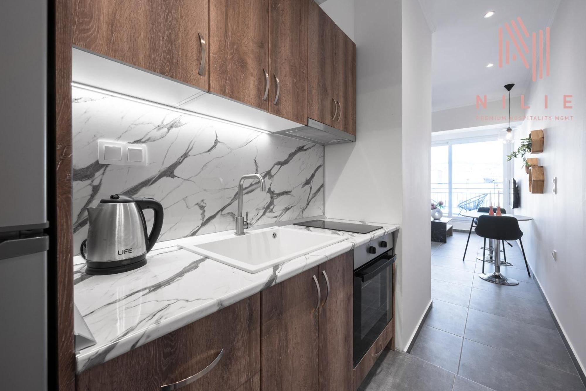V1 Penthouse, Nilie Hospitality Mgmt Apartment Thessaloniki Exterior photo